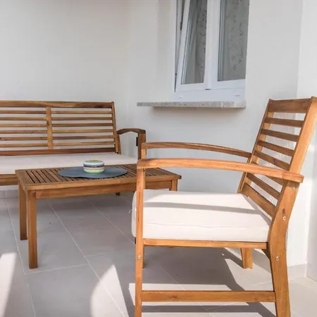 Marta Apartment *
