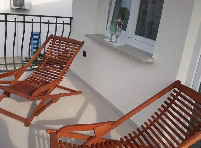 Διαμέρισμα Marta *